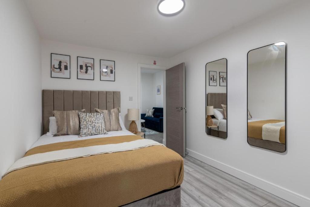 Luxurious Apartments - In Кардифф Экстерьер фото