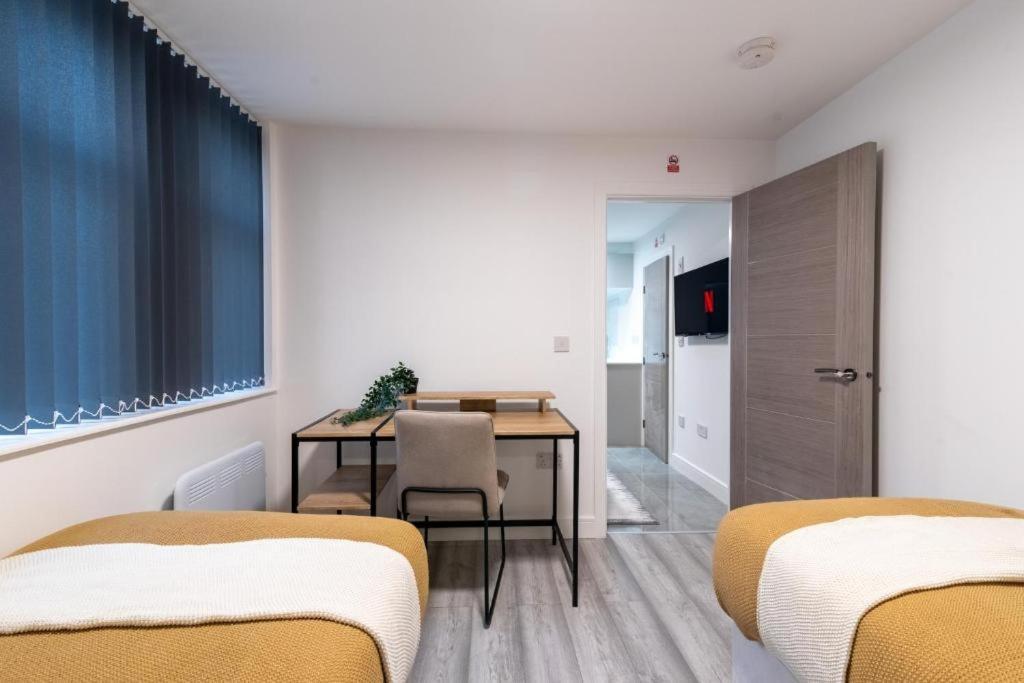 Luxurious Apartments - In Кардифф Экстерьер фото